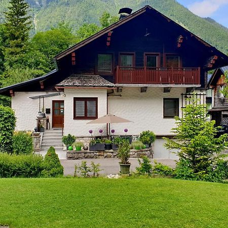 オーバートラウンHaus Alpenblickアパートメント エクステリア 写真