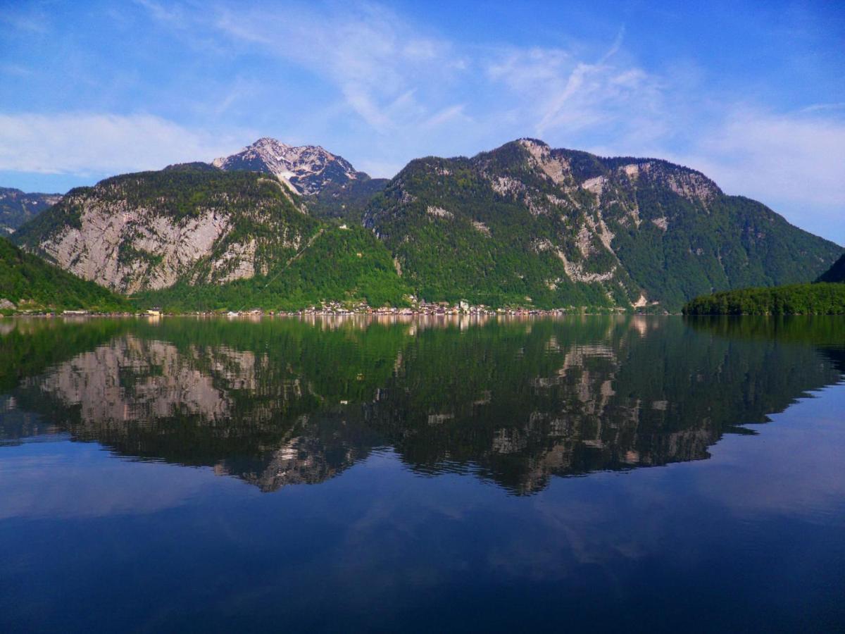 オーバートラウンHaus Alpenblickアパートメント エクステリア 写真